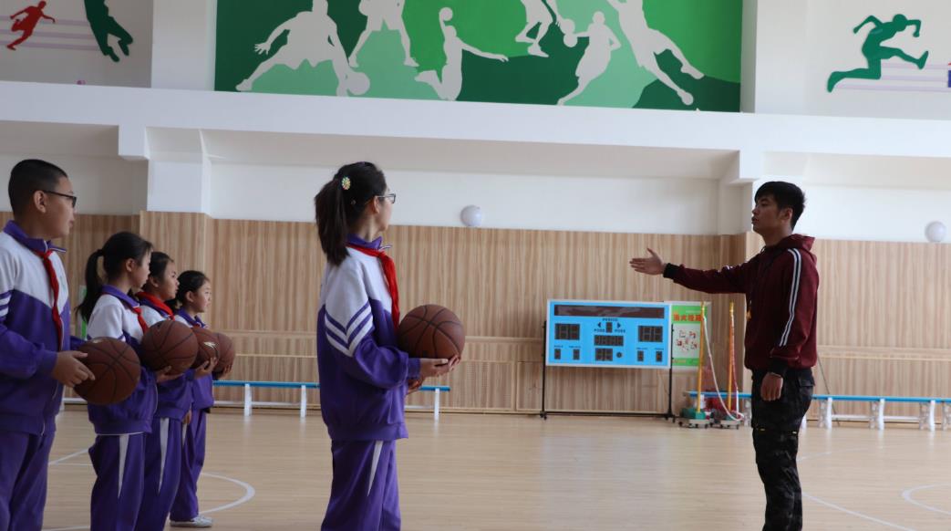 吴洪娜聊说育儿|9大科目不让补课,这个科目却不受限制,家长表示很满意