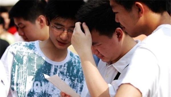 职业教育|“踩线”进大学的人,后来发展如何?过来人的回答,真实又辛酸