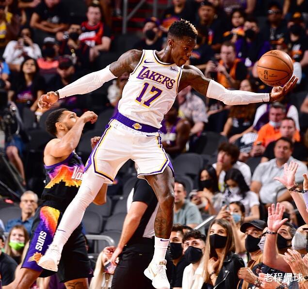 湖人隊|整個賽季從未替補？湖人想贏球需拿此人開刀 他真不適合搭配詹眉