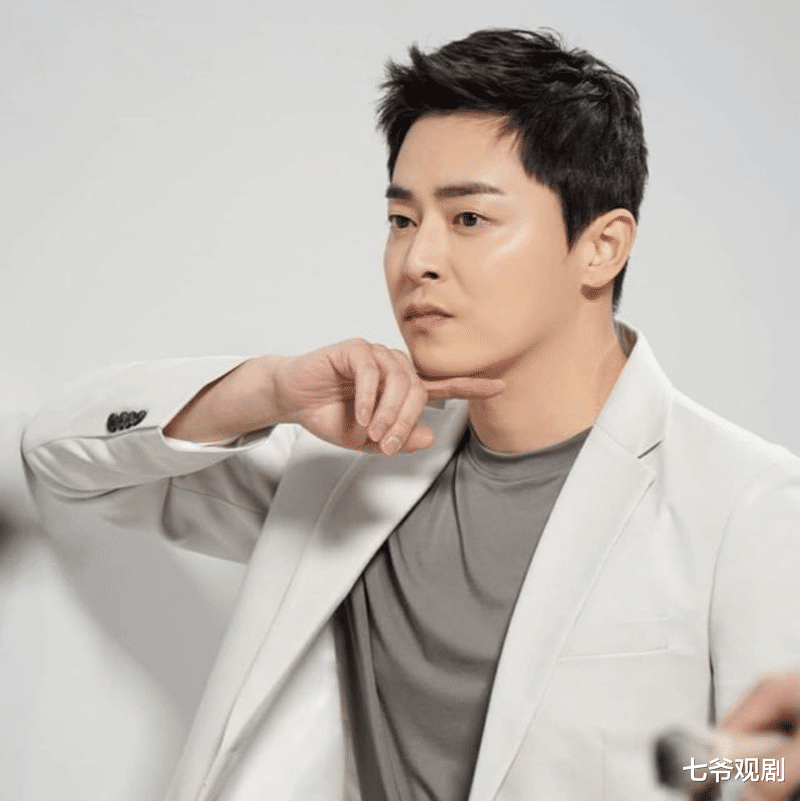 池晟|终于想通了，池晟告别十年老东家，带着经纪人单飞前途很光明