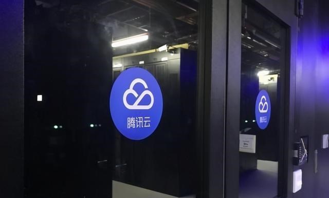 小翔很忙|黑客一天攻击上千家公司，中小企业如何防范安全？降低风险最重要