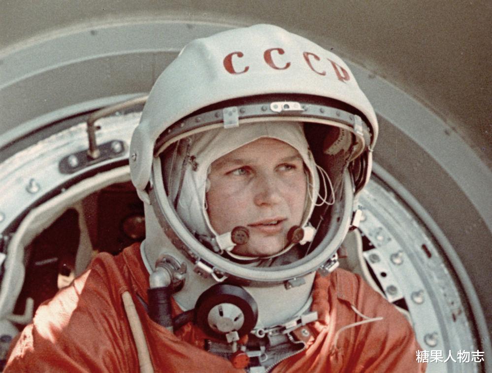 月球 捷列什科娃：世界第一位女航天员，26岁独自上太空，飞行70个小时