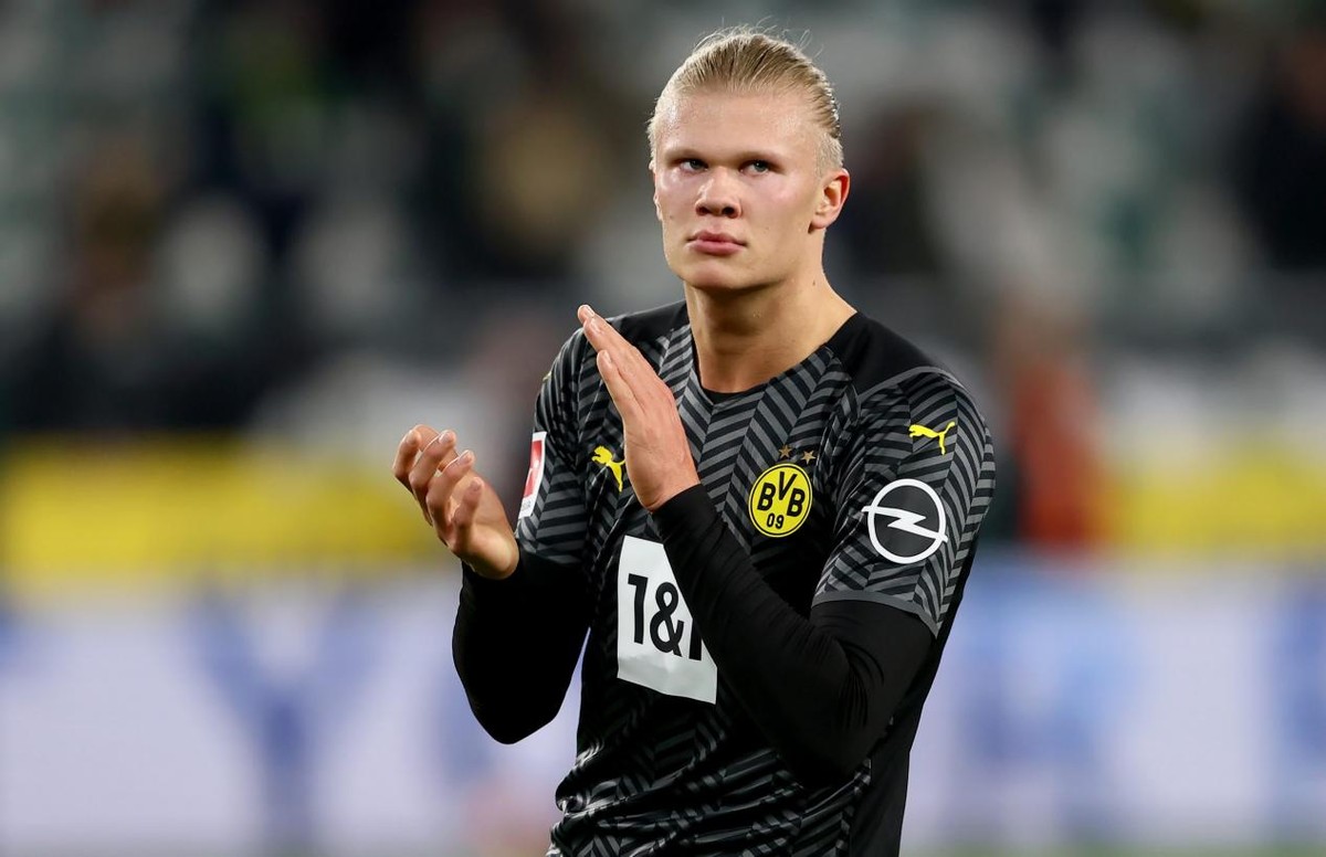 哈蘭德|萊萬續(xù)約在即！拜仁退出哈蘭德爭奪戰(zhàn)，魔人未來真要加盟巴薩？