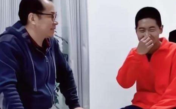 汤唯|孙卓游玩庐山晒同心锁画面，主人发文感谢孙卓，遭调侃这是男二号