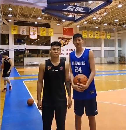 广东男篮|朱芳雨神操作!曝宏远签下易建联接班人,杜锋麾下再添顶级锋将