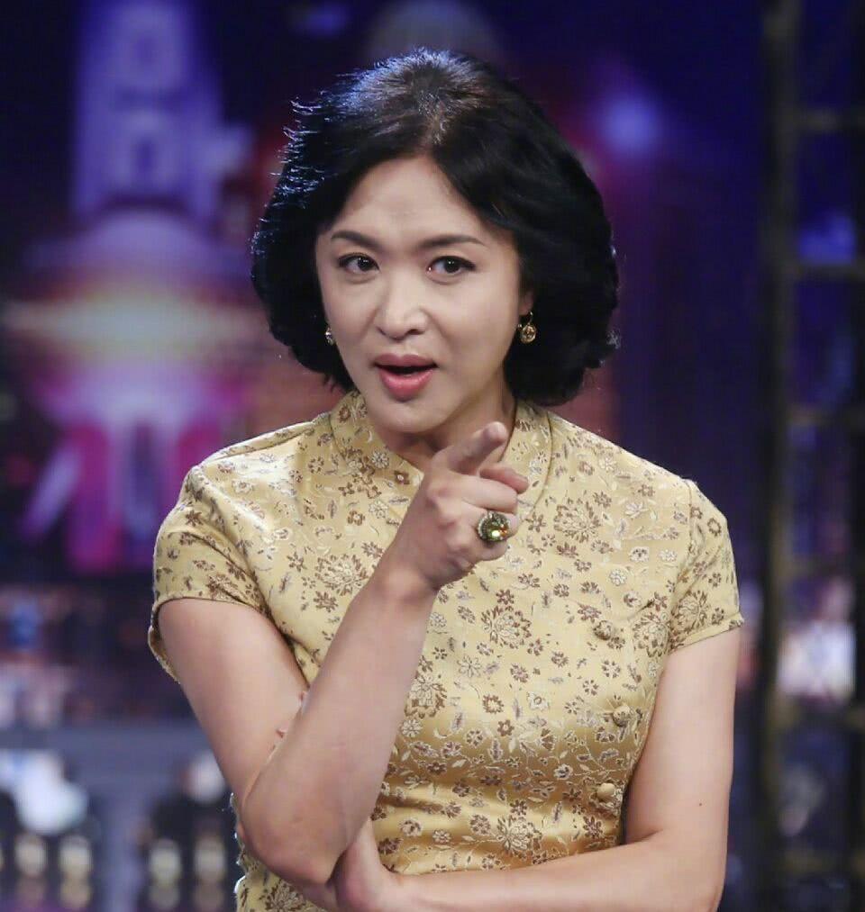 文职|那些军衔高到惊人的明星，金星竟然为副师级