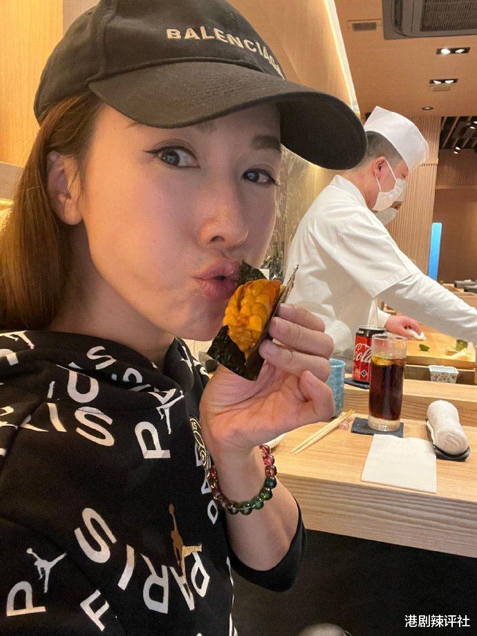 陈赫|痛失靠山工作不顺，40岁李施嬅感情稳定，和未婚夫逛超市默契十足