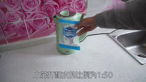 牙齿|为什么不能常用电热水壶烧水喝？难道烧开的水也对身体有影响？