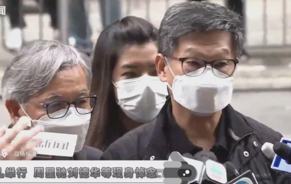 吴孟达|吴孟达遗体正式火化！妻儿陪同走完最后一程，骨灰带回大马安葬