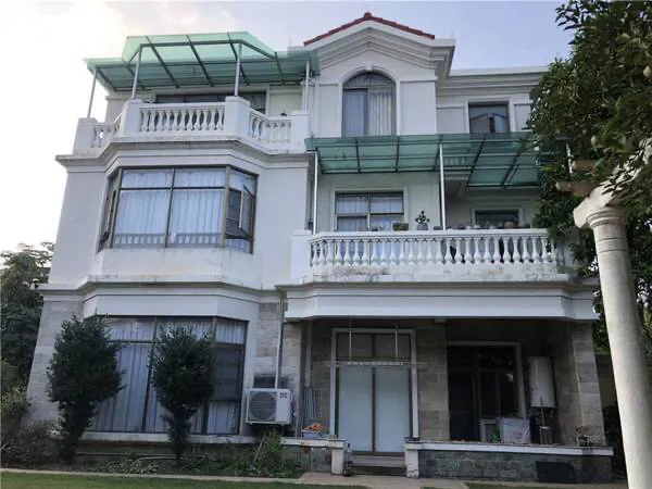 商品住房|广东肇庆一套343平大别墅以314万成交