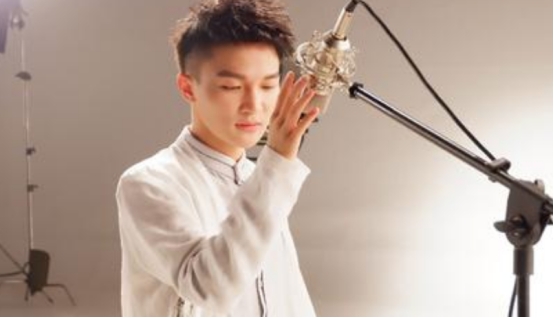 周深|?周深：不红的时候挺喜欢他的声音，只是喜欢声音，仅此而已！