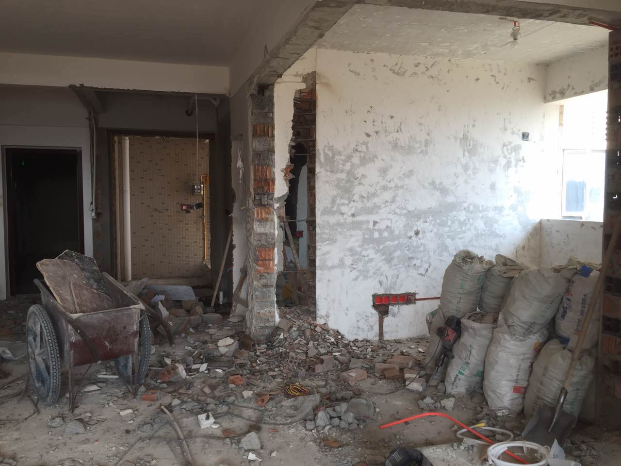 想要基础装修不受影响，这些经验要提前知晓，确保装修顺利进行