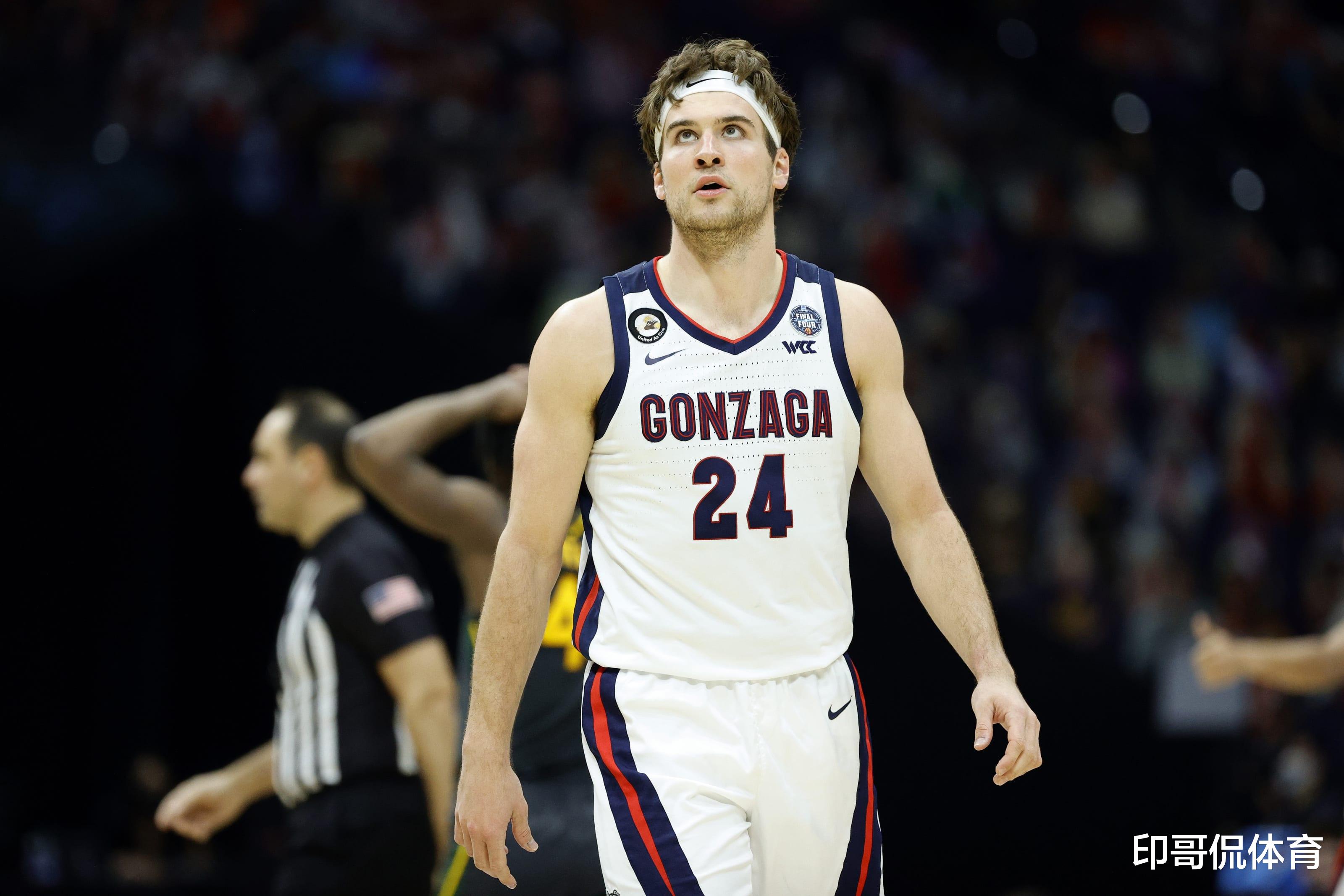 交易 洛杉矶湖人队：2 笔交易方案、引进球星+新秀科里·基斯珀特