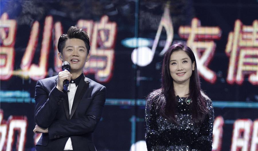 曾毅|坚持55分账23年,玲花:凤凰传奇的成功,离不开曾毅的付出