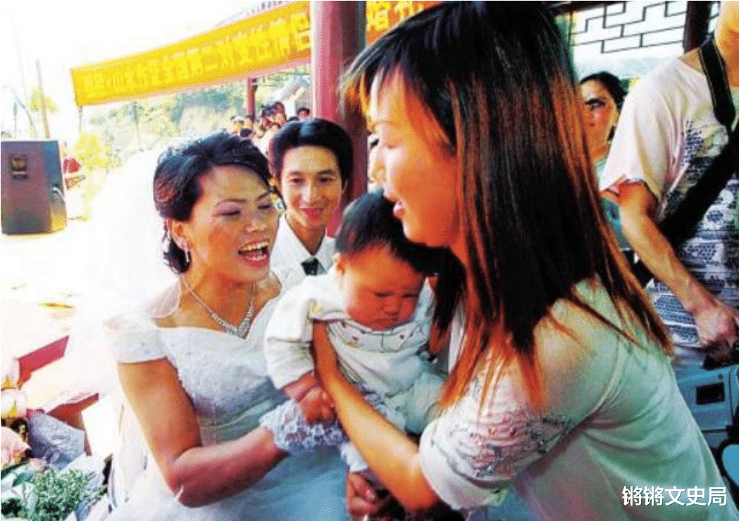 医生|浙江首位变性人雷晓晨:05年结婚,06年当“妈妈”,如今过得怎样