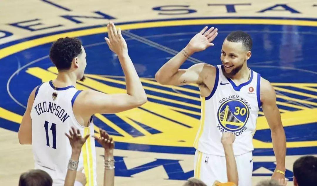 可馨育娃|新赛季十大控卫：库里榜首，欧文第3，保罗第5，威少不及西蒙斯