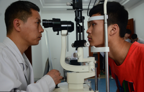 糯妈育儿经|大一新生入学仅5天，就被学校劝退，究其原因让一家人难接受