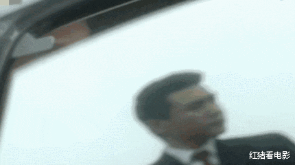 蒋勤勤|蒋勤勤秦海璐扯下一块“遮羞布”，暴露了娱乐圈的“畸形”审美