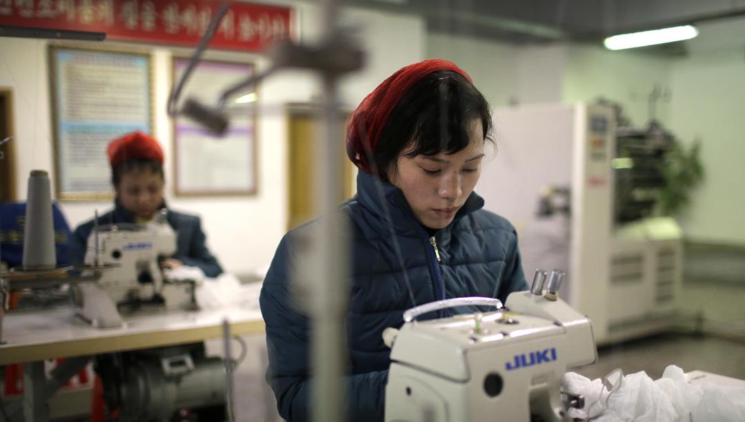 奶球妈咪聊|不少工厂难以招到女工,为何年轻女性不爱工厂了?答案现实又扎心