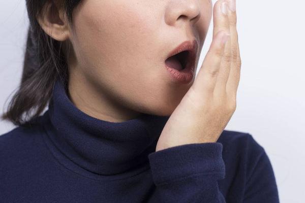 医说健康|胃癌是拖出来的?身上出现1处发黑,2处发臭,尽早就医查胃镜