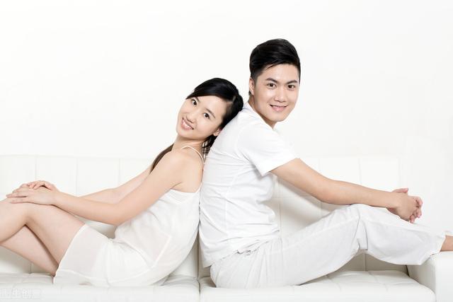 失眠|美好的性与爱让夫妻幸福美满！适度夫妻生活，女性能收获5大好处