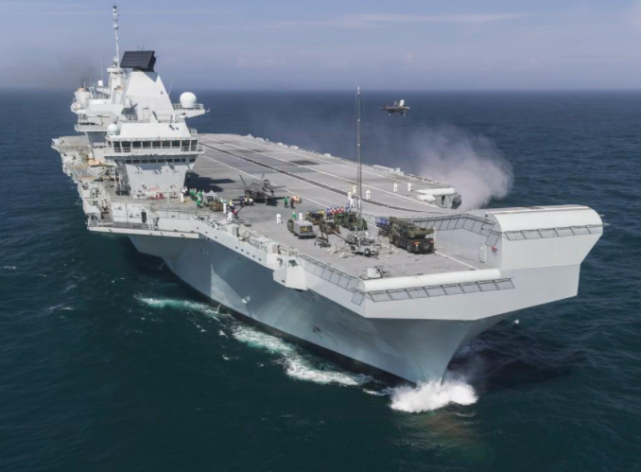 白鲸新视点 2021年到南海“自由航行”，却凑不齐航母编队舰艇，英国求助美军