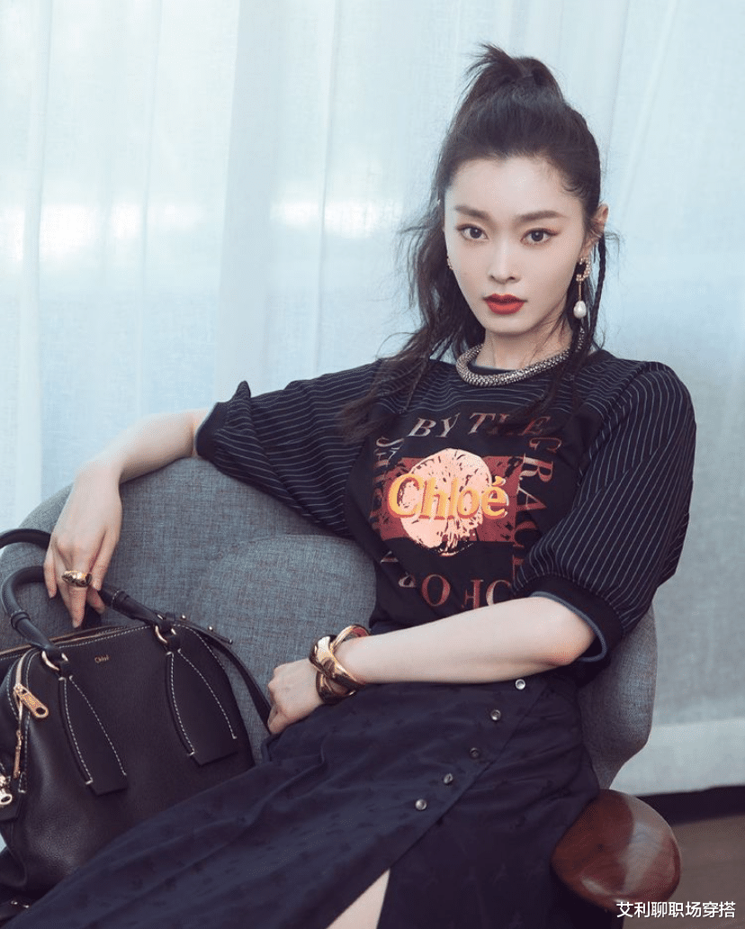 宋轶|可灵动俏皮，也能优雅明媚，属于宋轶的闪光时刻终于到来