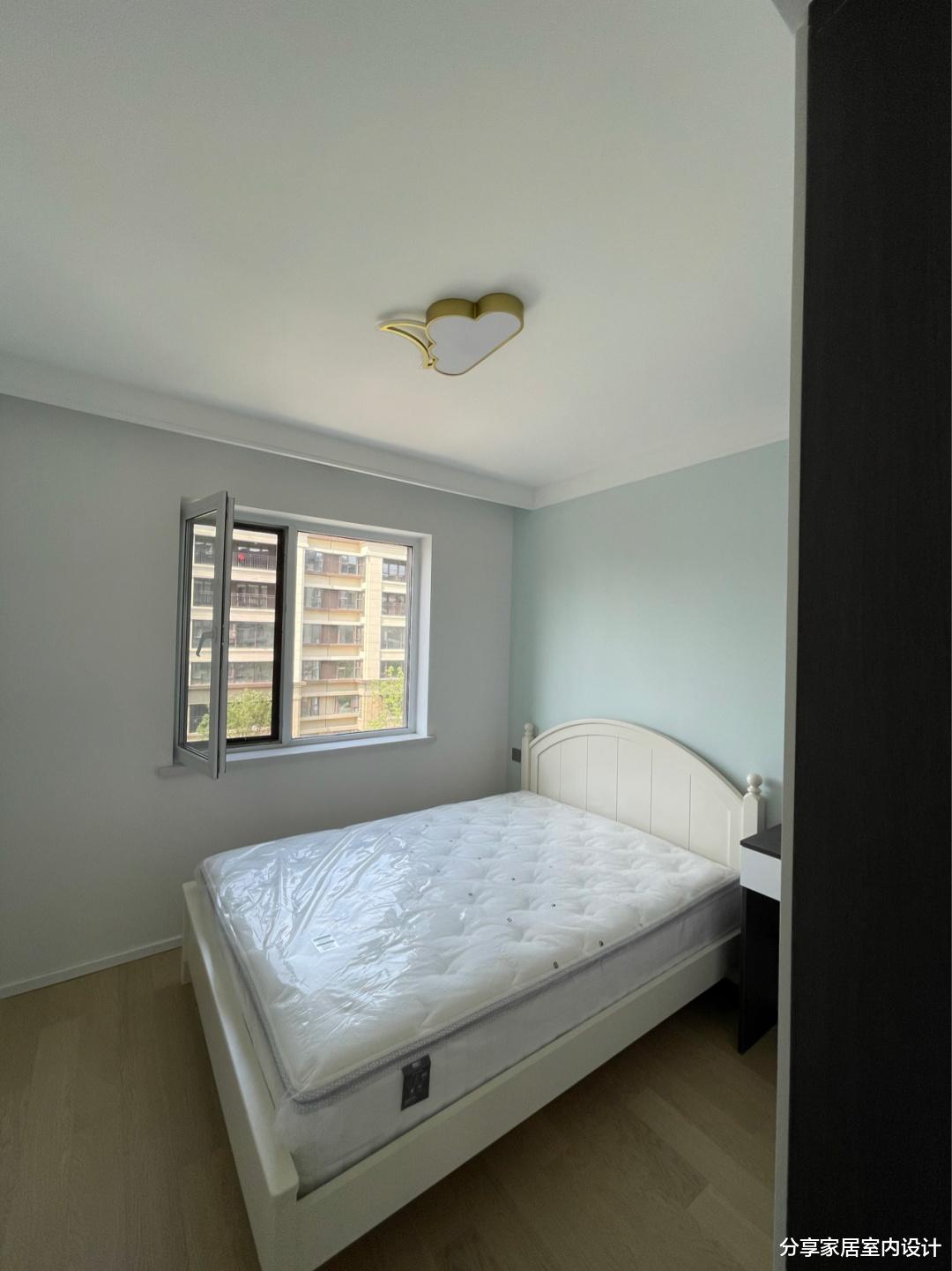 |看她家133平大房子，装修效果很满意，全屋定制的柜子真心不错！