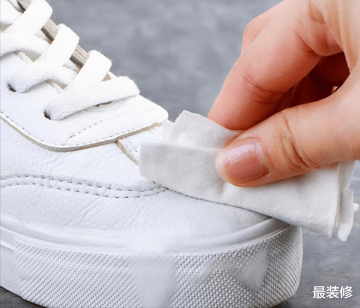最装修 女人出门别什么都不带！包里带上这几样，方便不惹人嫌