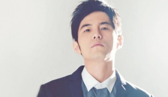 周杰伦|汪峰和周杰伦在音乐方面，算是实力相当！