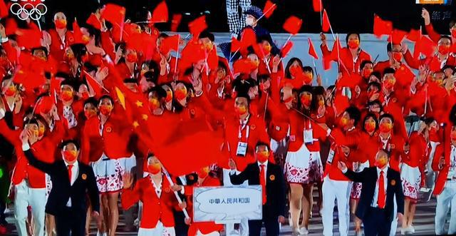 陈皮咪咕|13年前骂刘翔的那批人,如今把王璐瑶骂上热搜