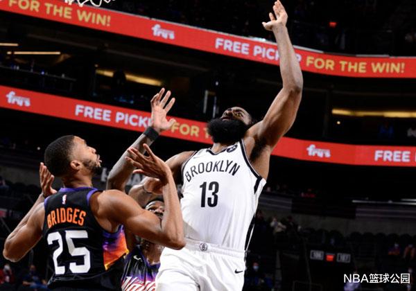 勒布朗·詹姆斯|詹姆斯30+13+7仍无缘今日最佳！对不起！你碰到最不讲理之人了