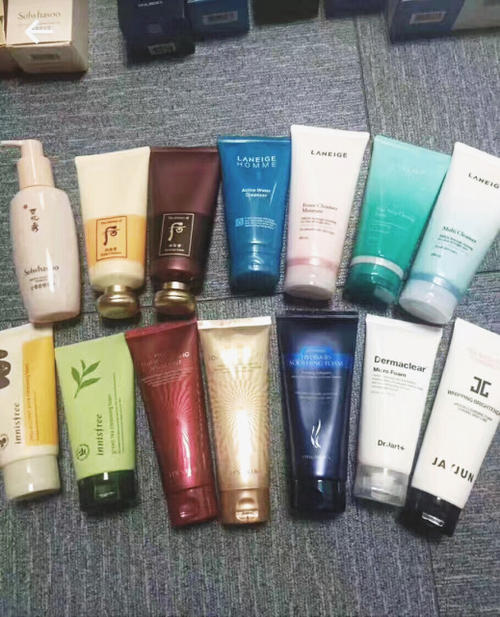 秀尚青依|被大牌“埋没”的小众洗面奶！卖不起高价钱，却个个都有真本事