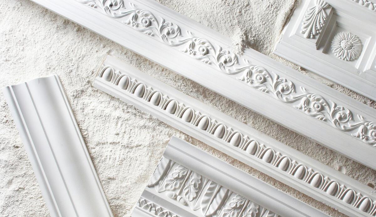 石膏线要刷乳胶漆吗？判断依据是什么？怎么刷乳胶漆？