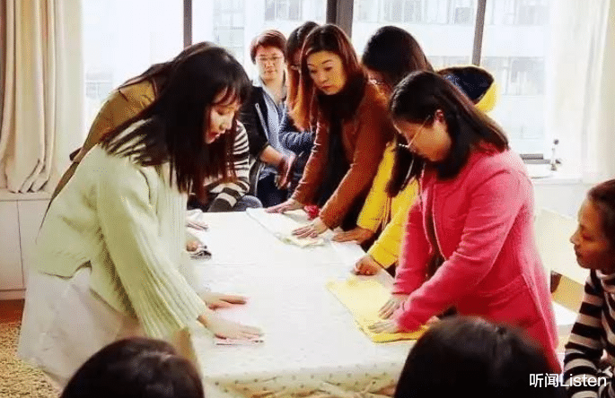 |“隐形职业”悄然崛起,叠衣服月入50万,你敢相信么?