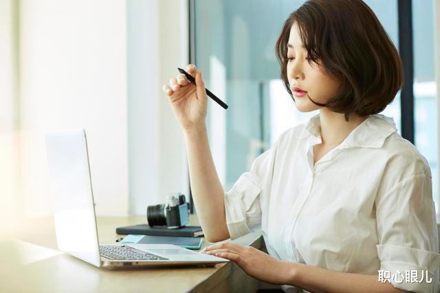 穿衣搭配|35岁后，体力智力跟不上，怕淘汰？试试这3种工作，好转型有前景