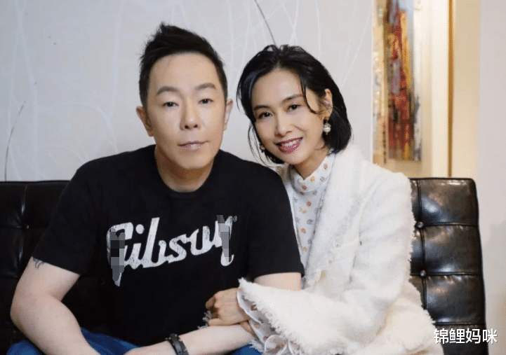 锦鲤妈咪|“披荆斩棘的奶爸”？去掉油腻充满父爱，这届男士带娃一个赛一个