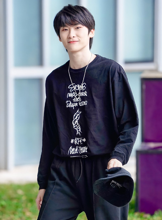 翻译|创4淘汰名单：李嘉祥“实至名归”？“行走的翻译”大卫也要离开