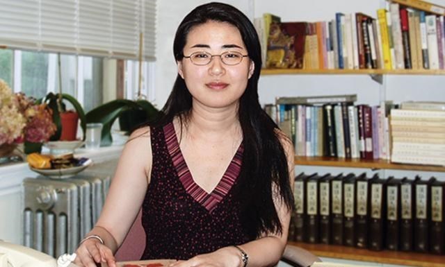 |22年前，北大才女田晓菲不顾父母反对嫁给美国老头，如今过得怎样