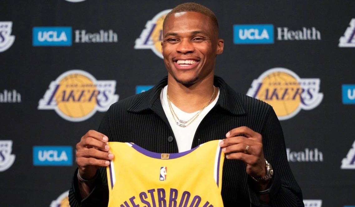 案件通报 整整9年不曾有的尴尬！湖人这是还没开始，就要结束啊