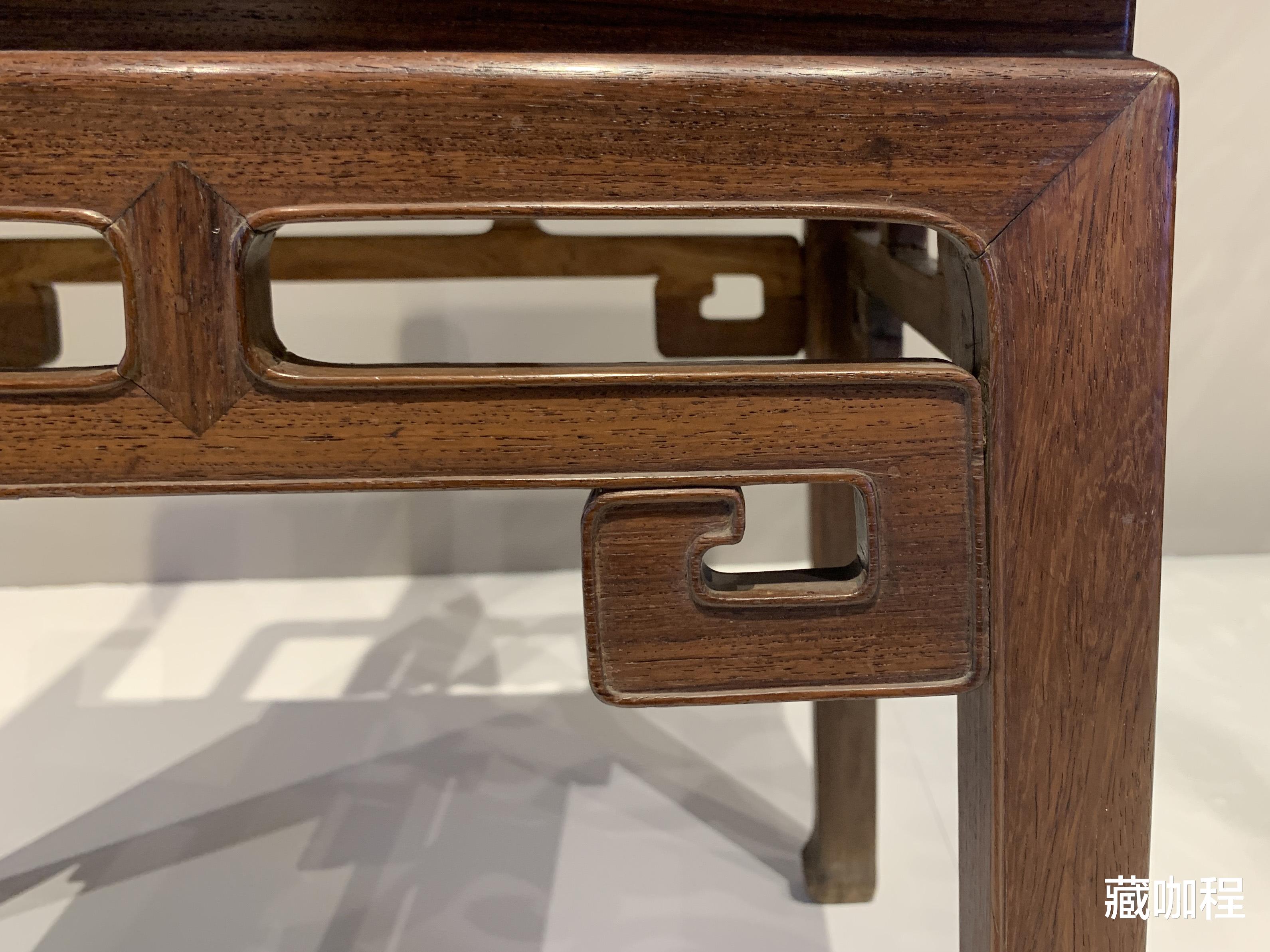 |有束腰、马蹄足,另类清式黄花梨椅