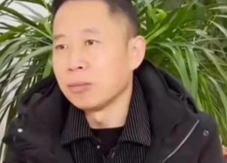 |孙海洋更新动态,称衣服放了两天孙妈没帮洗,网友调侃孙爸失宠了