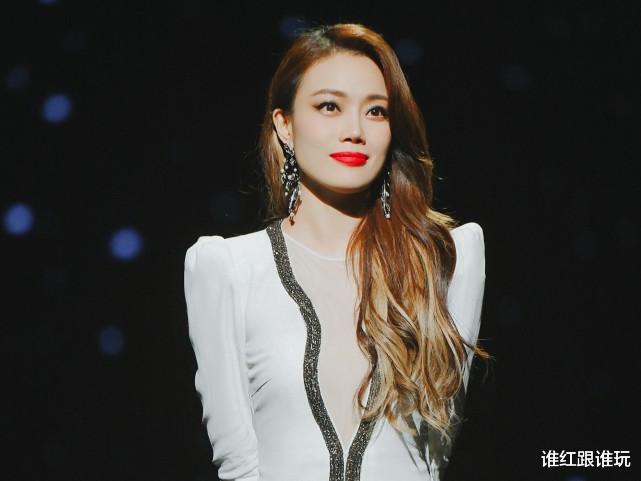 浪姐3|第一季好歹有团综，第2季直接成团即解散！《浪姐3》还有必要吗？