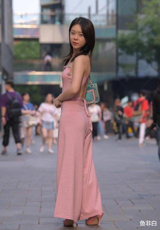 赵露思|胖女孩如今减肥?放弃减肥和节食,依旧可以穿出苗条身材