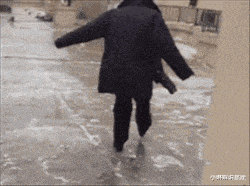 小琳解说星座|“老婆说地上的印记是做瑜伽留下的,我总觉得哪不对,我该相信她吗”哈哈哈哈哈