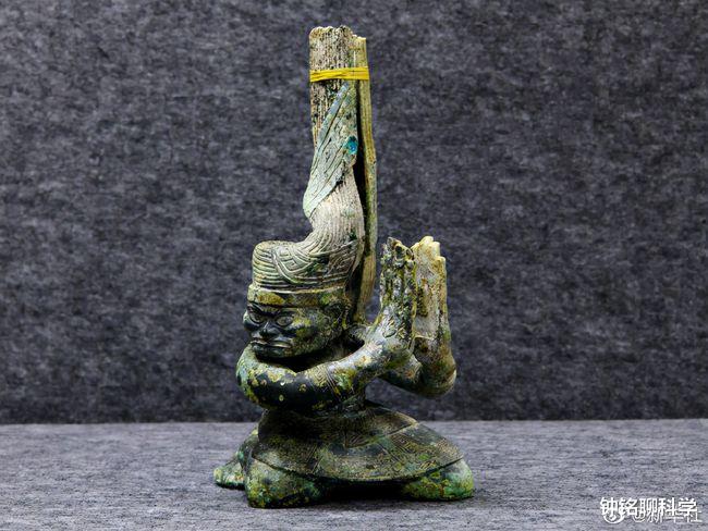 三星堆 金面具！金斧！金箔！三星堆又出土重磅文物，如此多黄金哪来的？