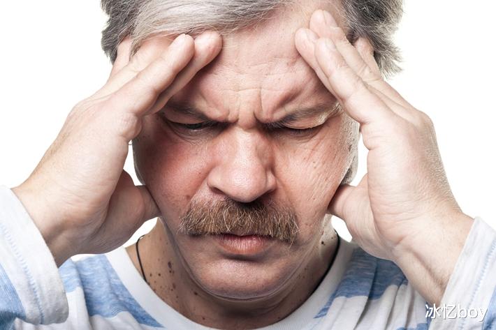 肝脏|肝不好时,头部先知!无论男女,头部若有3异常,趁早检查