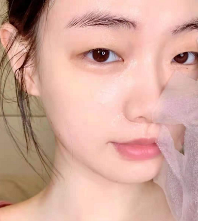 护肤|建议女生护肤远离这四个“坏习惯”，不然皮肤变差，黑头痘痘变多