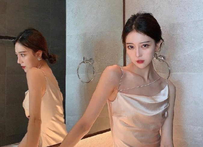 亚洲播报一姐 项思醒事件再爆新聊天截图!向共同好友卑微道歉,打脸父亲回应