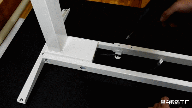 居家办公新玩法，升降自如随意摆头-JOY WORKER桌面套装组合